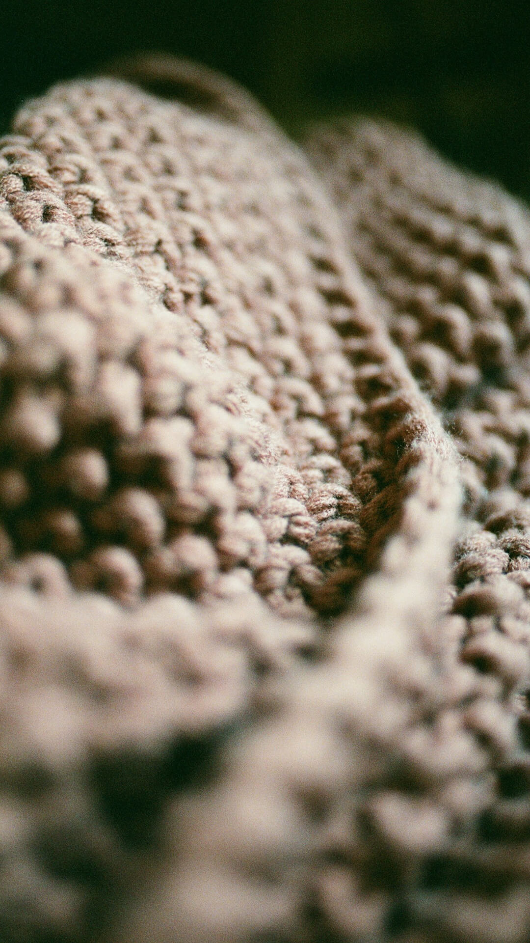 kötött bézs anyag